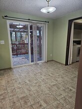 10620 171st Ave NE in Redmond, WA - Building Photo - Building Photo