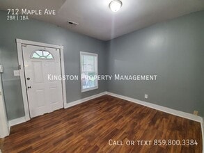 712 Maple Ave in Lexington, KY - Building Photo - Building Photo