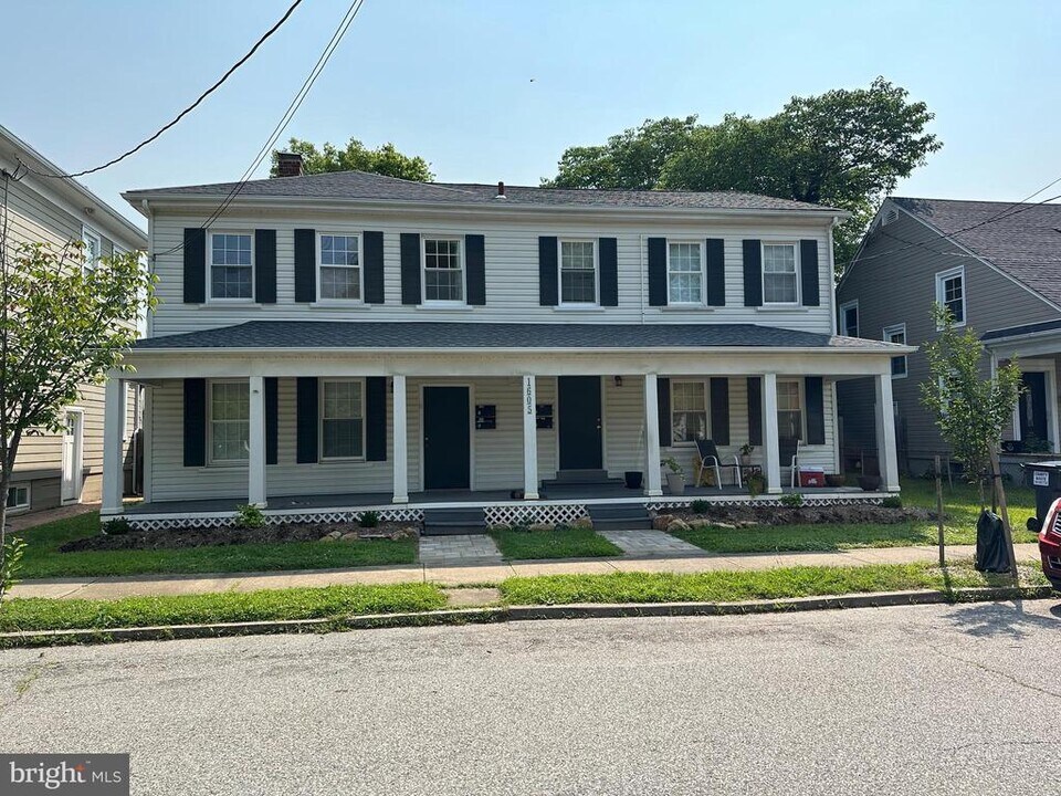 1605 Charles St in Fredericksburg, VA - Building Photo
