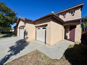 30906 Crystalaire Dr in Temecula, CA - Building Photo - Building Photo