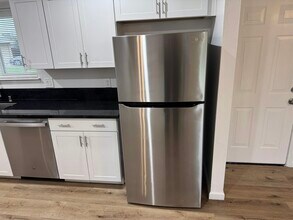 4557 N Sequoia Dr in Fresno, CA - Building Photo - Building Photo