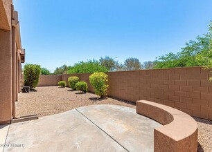 16021 W Becker Ln in Surprise, AZ - Building Photo - Building Photo