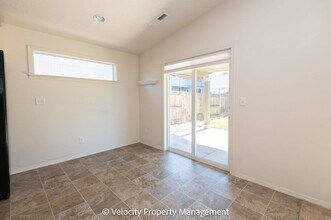 21143 Darnel Ave in Bend, OR - Building Photo - Building Photo