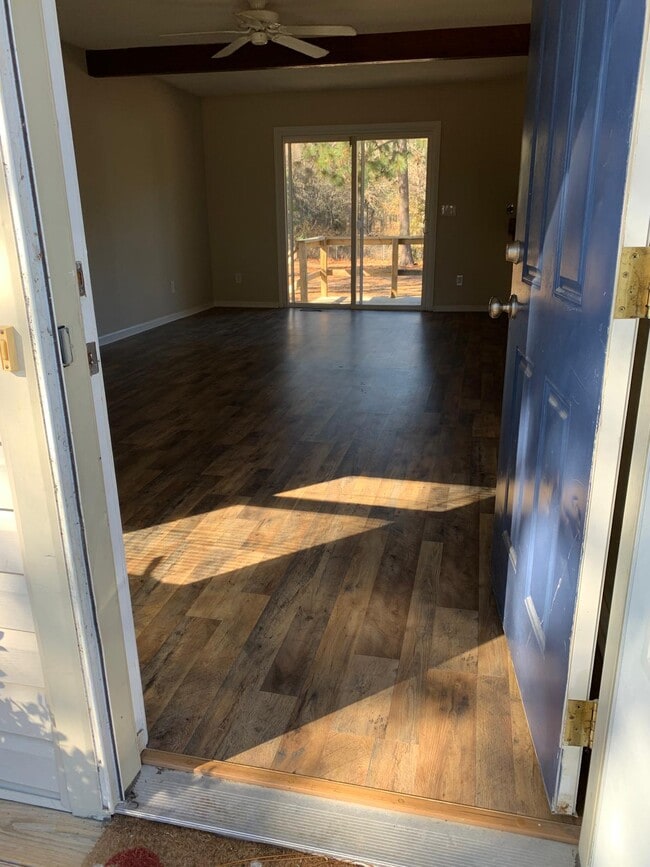 286 R Sands Rd, Unit 286 in Aberdeen, NC - Foto de edificio - Building Photo