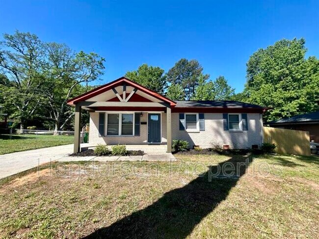 3932 Slagle Dr