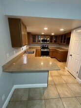 7725 Seagull Ave in Las Vegas, NV - Building Photo - Building Photo