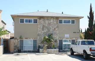 4525 Georgia St in San Diego, CA - Foto de edificio - Building Photo