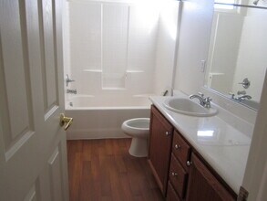 9542 Van Halen Ln in Las Vegas, NV - Building Photo - Building Photo