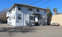 628 N Sutter St in Stockton, CA - Foto de edificio - Building Photo