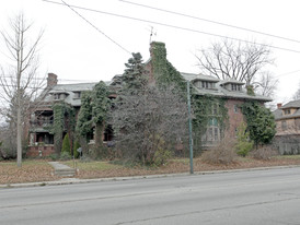 1 Yale Ave Apartments