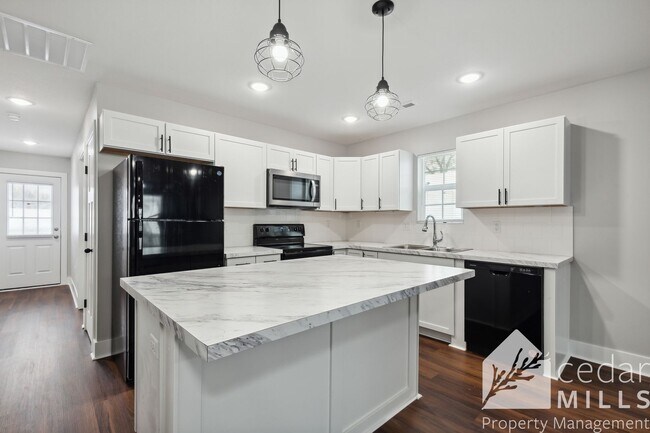 504 S Meridian Ave in Wichita, KS - Building Photo - Building Photo