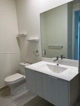 10229 NW 64th Ter, Unit 304 in Doral, FL - Building Photo - Building Photo