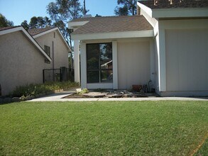 23921 Copenhagen St in Mission Viejo, CA - Building Photo - Building Photo