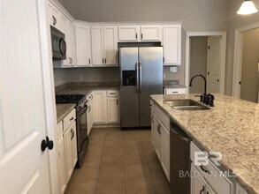 632 Turquoise Dr in Fairhope, AL - Building Photo - Building Photo