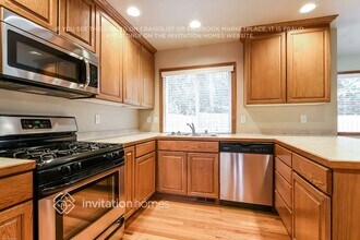 1106 185th St SE in Bothell, WA - Foto de edificio - Building Photo