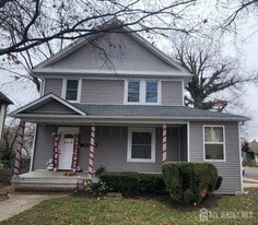 209 Gatzmer Ave in Jamesburg, NJ - Building Photo