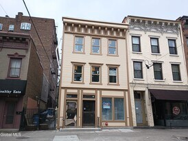 199 Lark St in Albany, NY - Building Photo