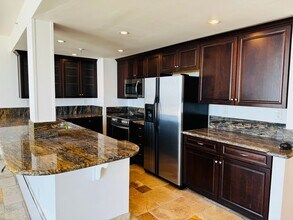 1750 Ocean in Long Beach, CA - Building Photo - Building Photo