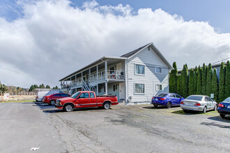 Overlook in Beaverton, OR - Building Photo - Building Photo