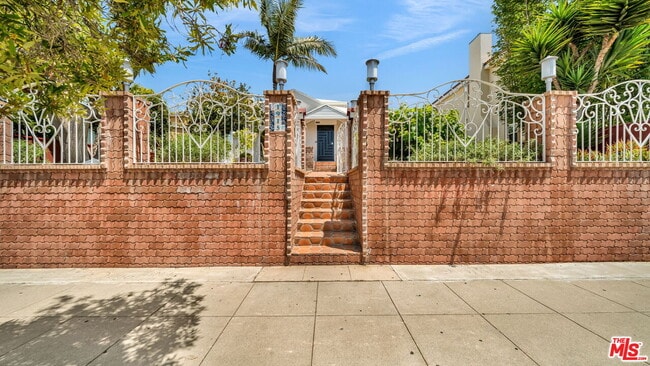 1915 12th St in Santa Monica, CA - Building Photo - Building Photo