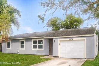 2831 SE Melaleuca Blvd in Port St. Lucie, FL - Building Photo - Building Photo