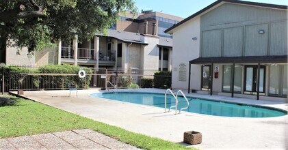 12822 Midway Rd, Unit 1093 in Dallas, TX - Building Photo - Building Photo