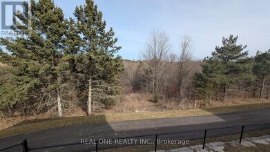 30 Senay Cir in Clarington, ON - Building Photo - Building Photo