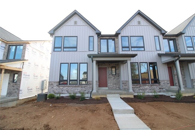 37 Wingtip Ct in St. Peters, MO - Building Photo - Building Photo