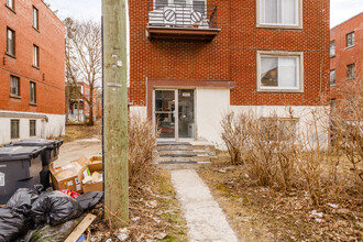 3840 Plamondon Av in Montréal, QC - Building Photo - Building Photo