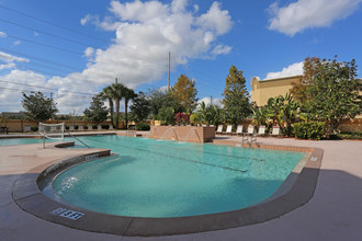 Riverwind at Alafaya Trail in Oviedo, FL - Building Photo - Building Photo