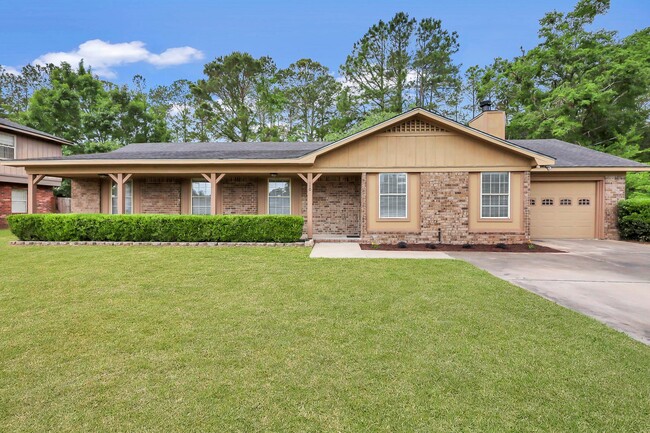 property at 110 Flat Shoal Ln