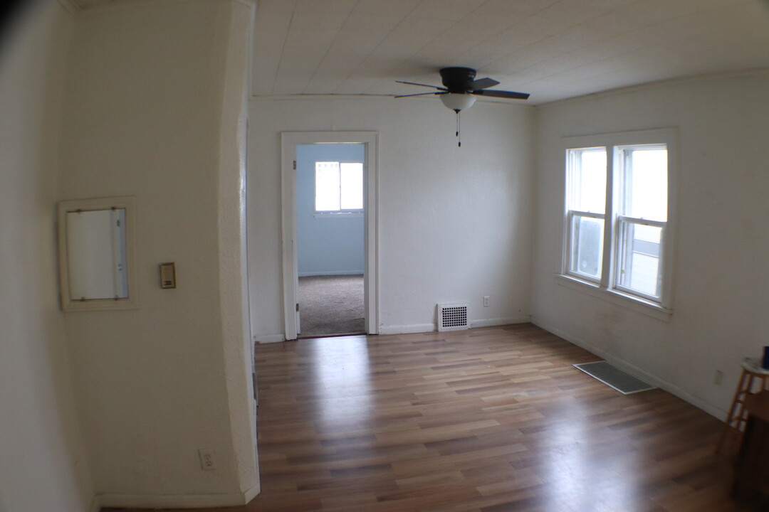 2116 Delence St, Unit Lower in Toledo, OH - Building Photo