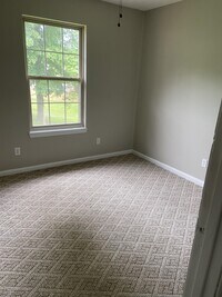 101 Harrow Ct photo'