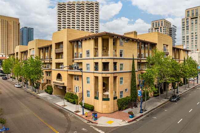 City Walk in San Diego, CA - Building Photo - Building Photo