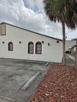 1214 SE 8th St in Cape Coral, FL - Building Photo