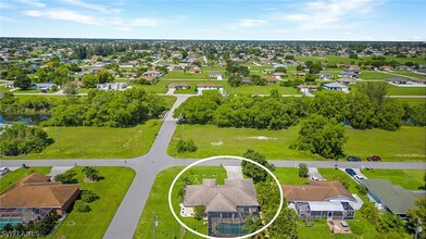 1001 NE 6th Ave in Cape Coral, FL - Building Photo - Building Photo