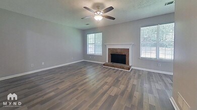 2005 McEwen Cir in Austell, GA - Building Photo - Building Photo