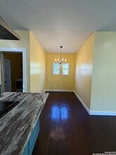 317 E Myrtle St in San Antonio, TX - Building Photo - Building Photo