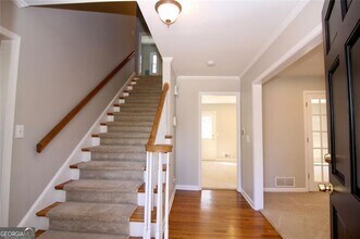 4050 Murphy Candler Ct NE in Atlanta, GA - Building Photo - Building Photo