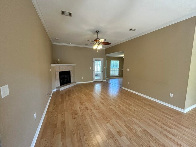 property at 5819 Roberts Rd