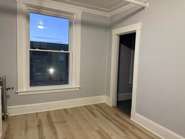 41-43 Central St in Haverhill, NH - Foto de edificio - Building Photo