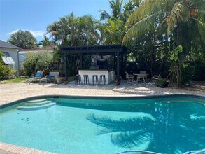 1516 Funston St in Hollywood, FL - Building Photo - Building Photo