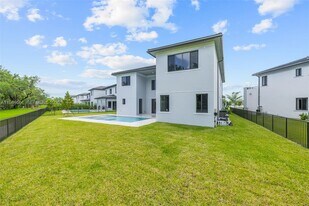 19749 NE 16th Pl in Miami, FL - Building Photo