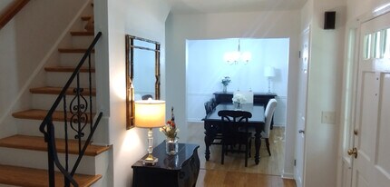 18 Chessor Ln in Wilton, CT - Building Photo - Building Photo