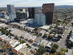 6517 Orange St in Los Angeles, CA - Building Photo - Building Photo