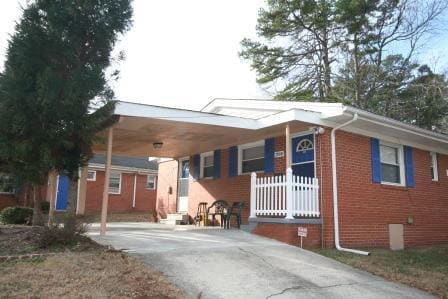 property at 2103 Elmwood Ave