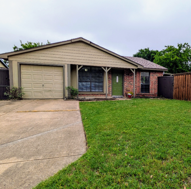 property at 412 Vincent St
