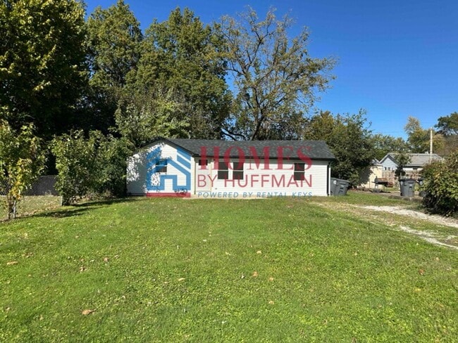 2014 Ridgeway Ave in Evansville, IN - Building Photo - Building Photo