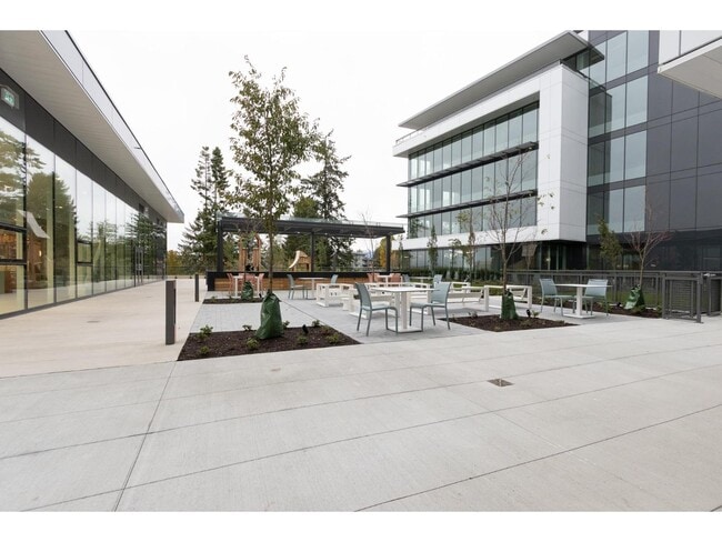 13675-1107A 107A Ave in Surrey, BC - Building Photo - Building Photo