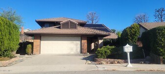 611 Calle Del Sur in Thousand Oaks, CA - Building Photo